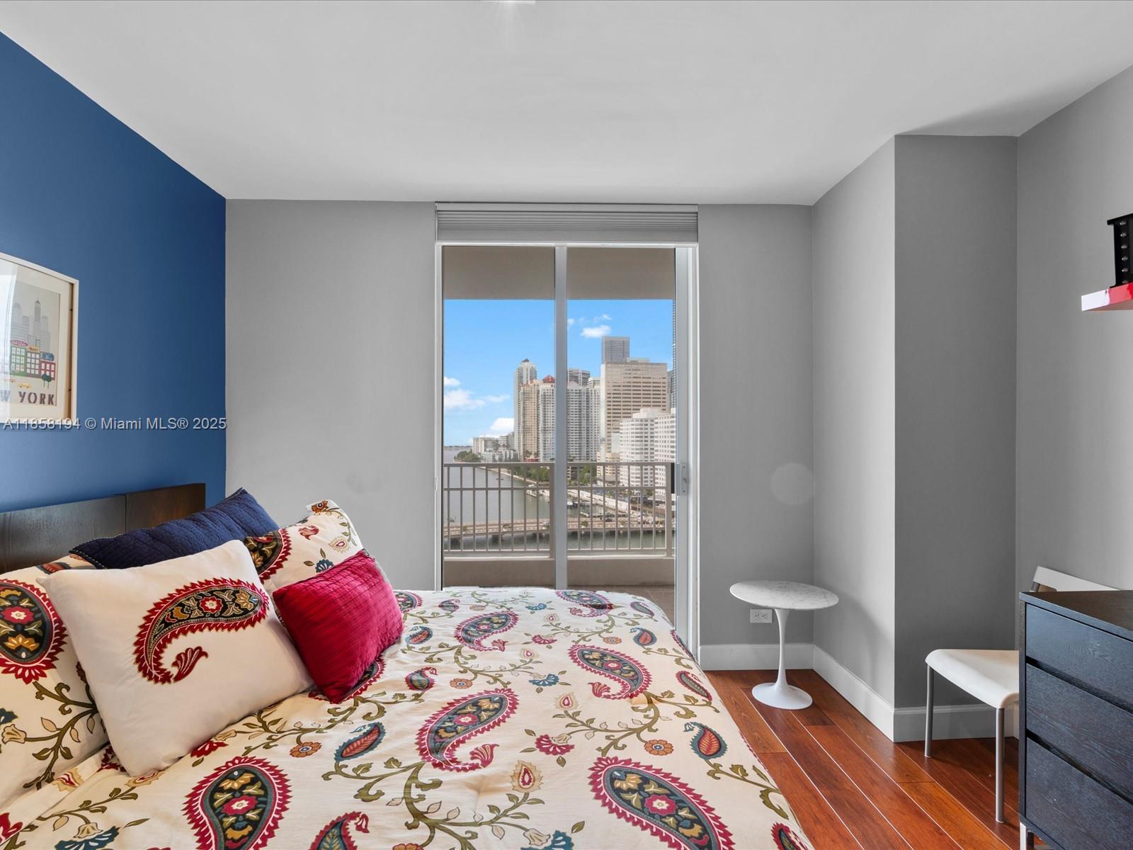 image Courvoisier Courts Condo34