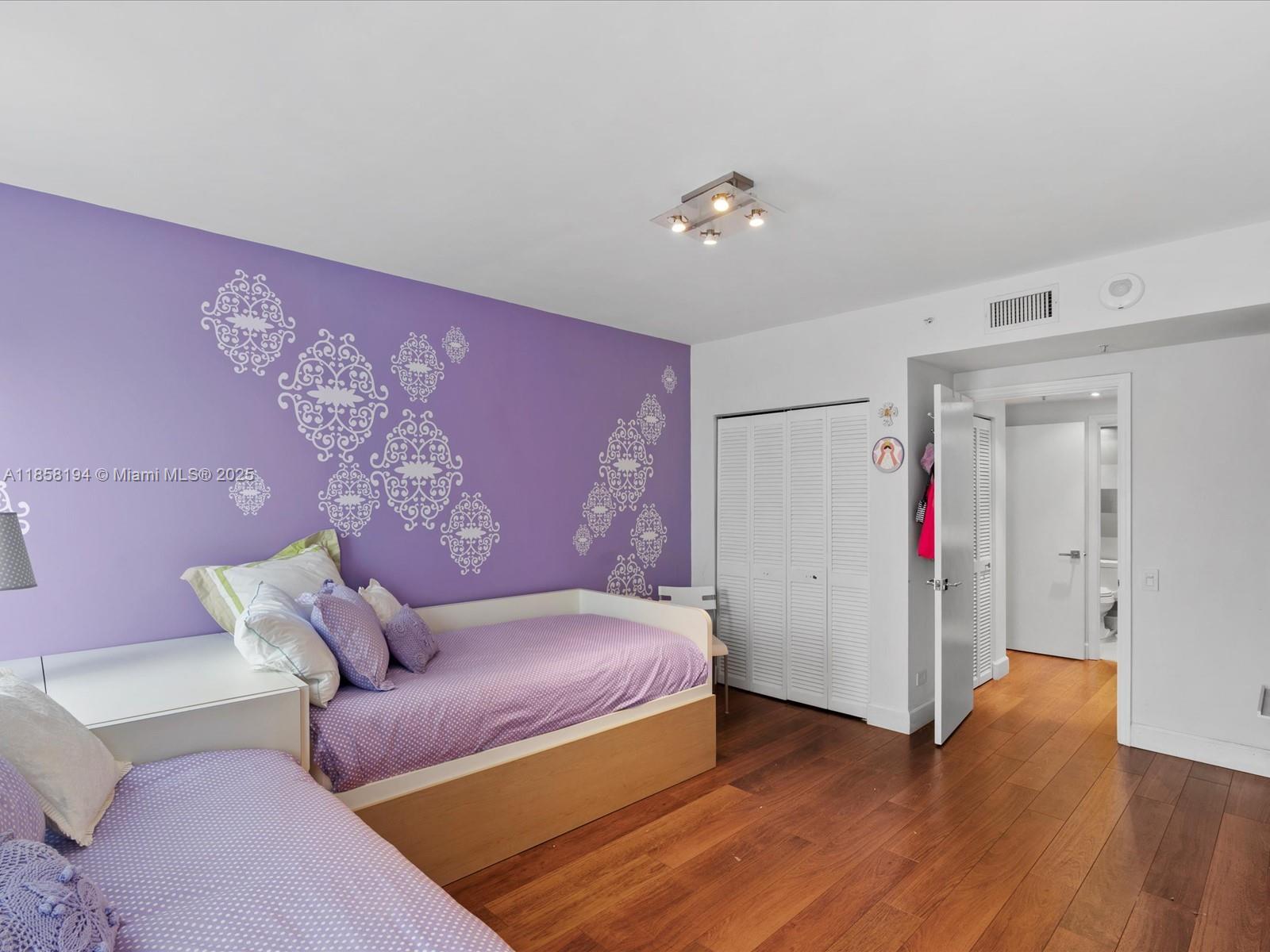 image Courvoisier Courts Condo39