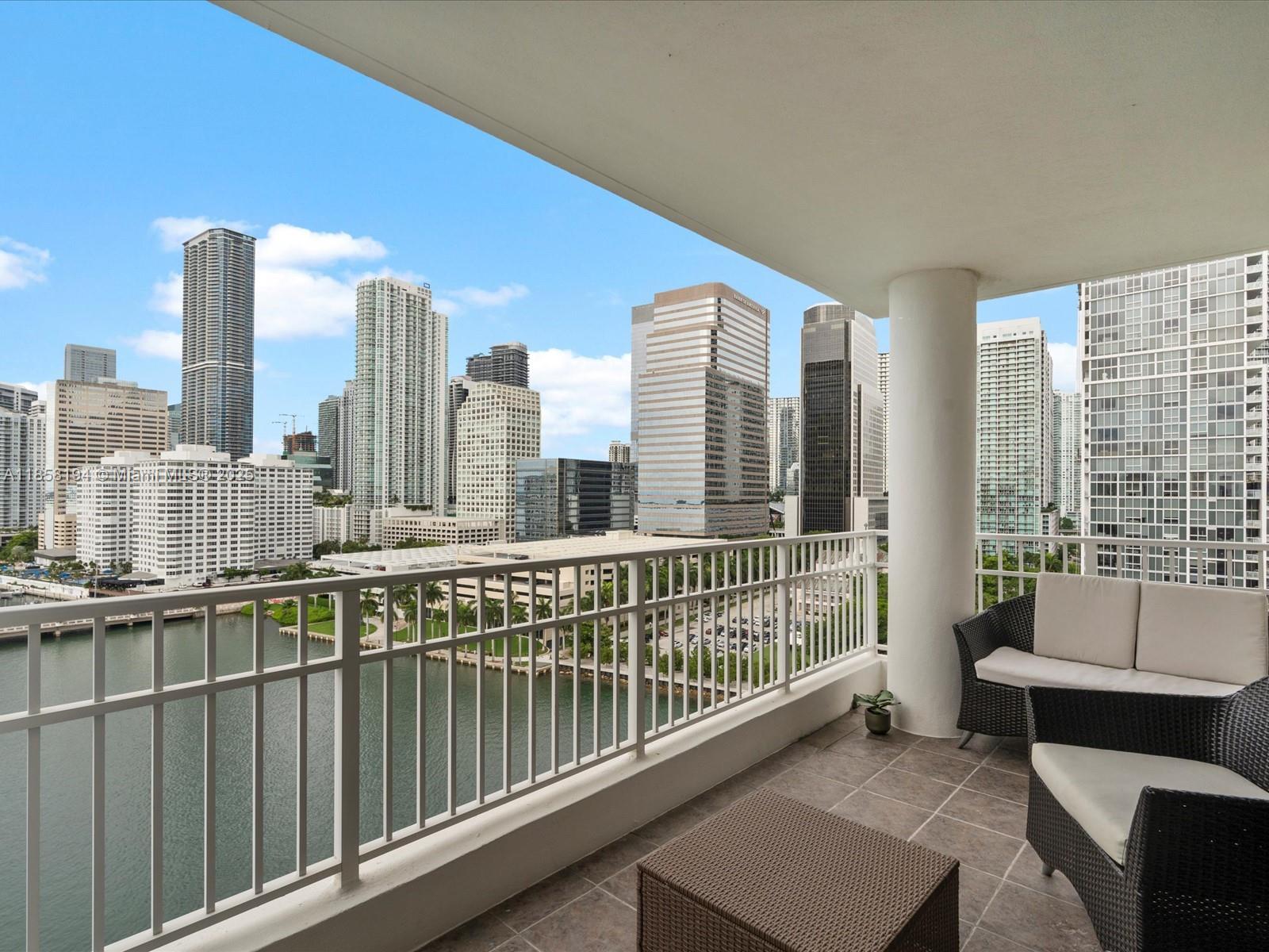 image Courvoisier Courts Condo46