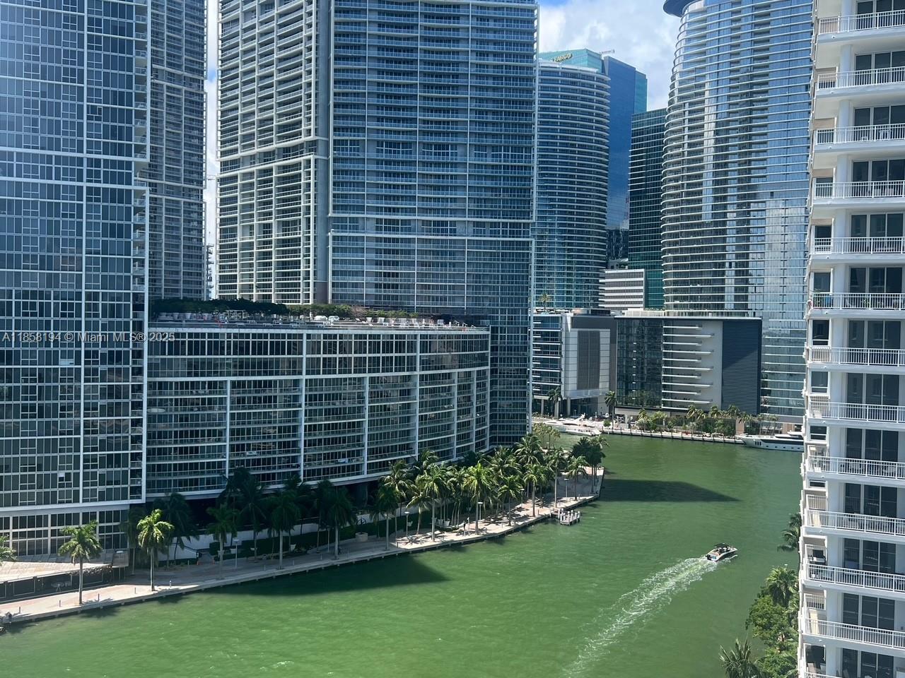image Courvoisier Courts Condo56