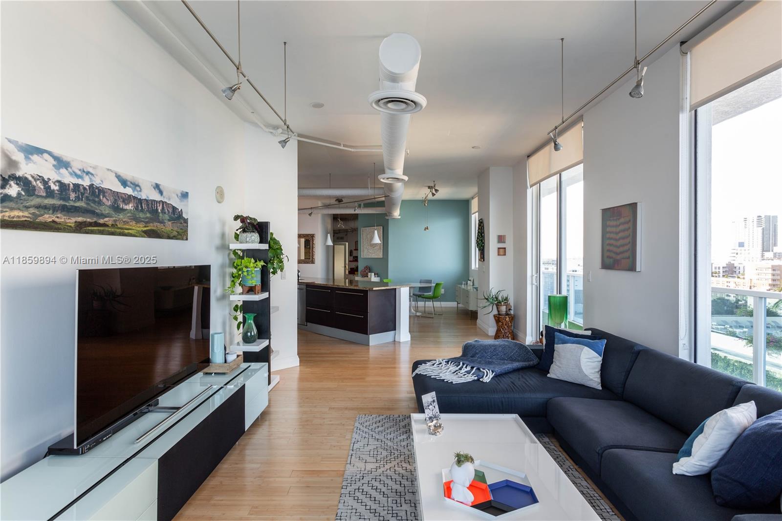 image Star Lofts On The Bay Con9