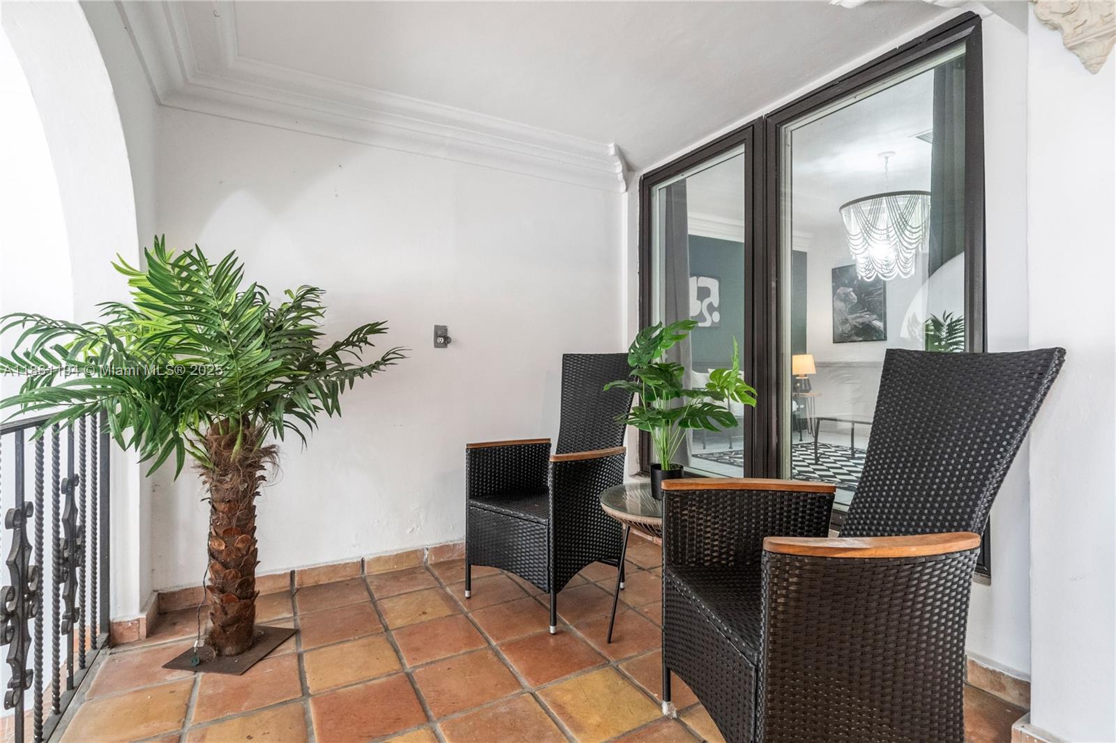 520 SW 22nd Rd Miami, FL 33129