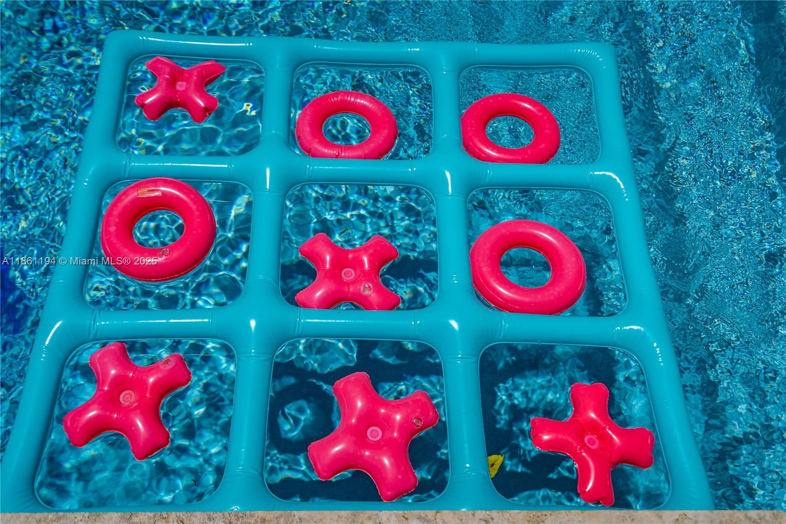 520 SW 22nd Rd Miami, FL 33129