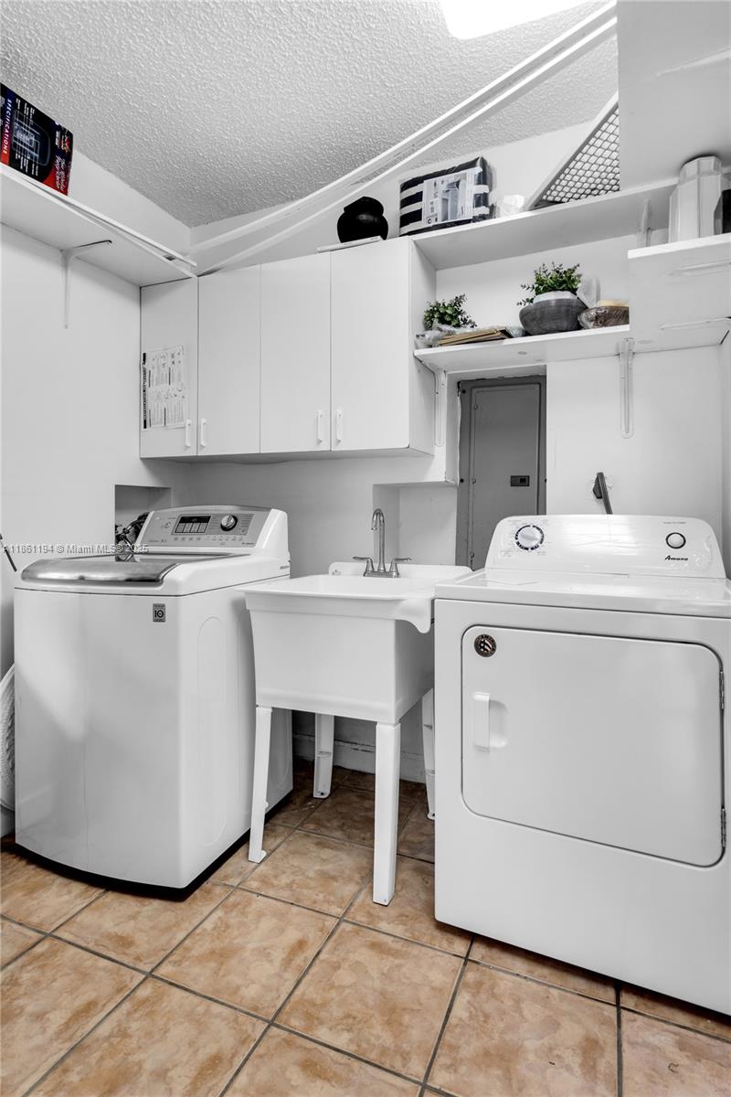 520 SW 22nd Rd Miami, FL 33129