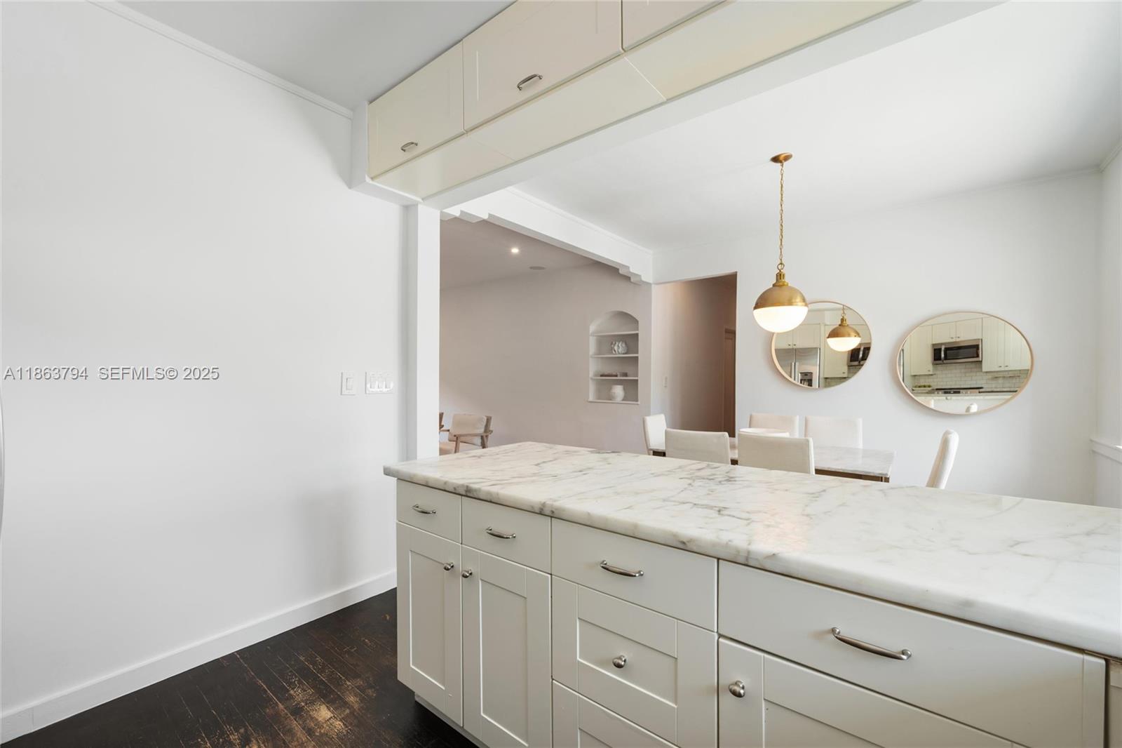 4015 N Meridian Ave #4 Miami Beach, FL 33140