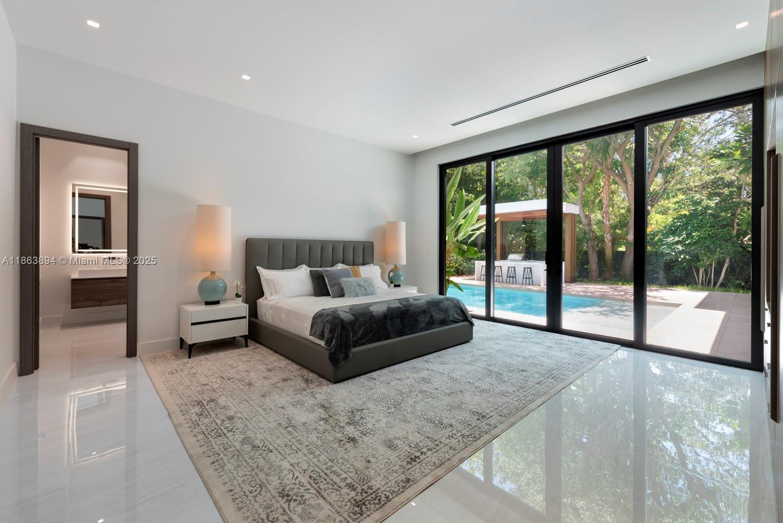 941 NE 92nd St Miami Shores, FL 33138