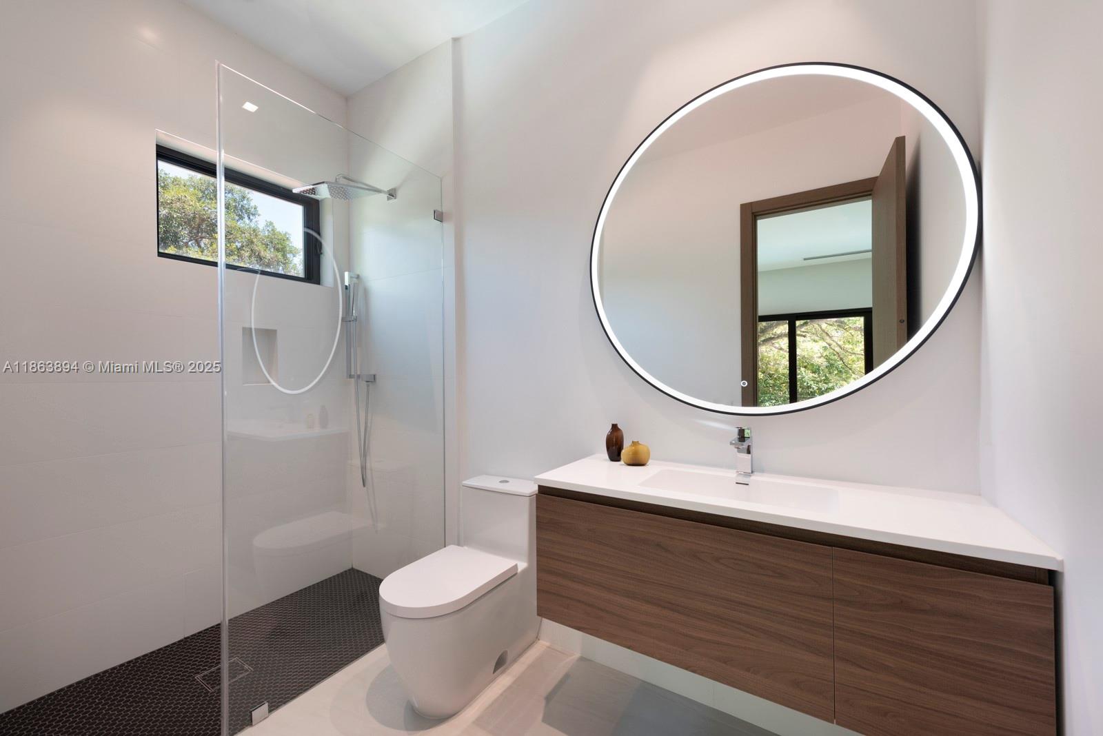 941 NE 92nd St Miami Shores, FL 33138