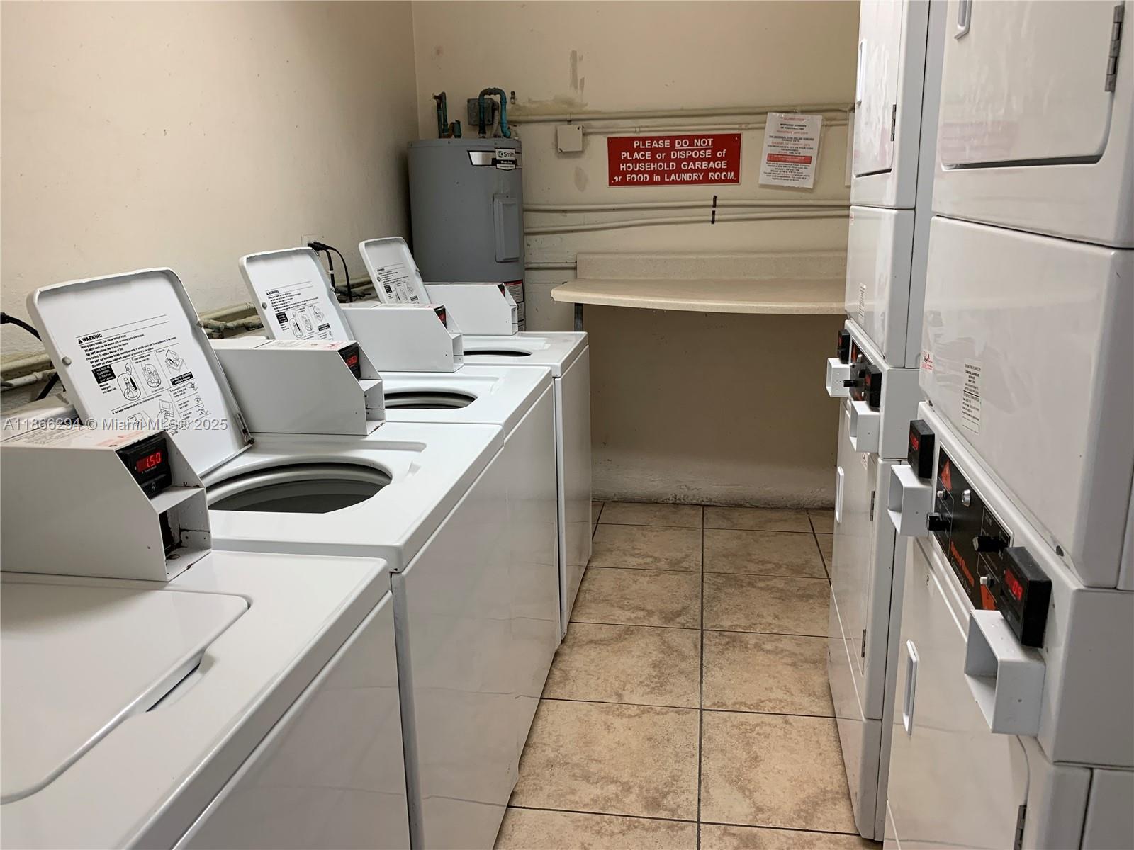 8605 SW 68th Ct #1 Pinecrest, FL 33156