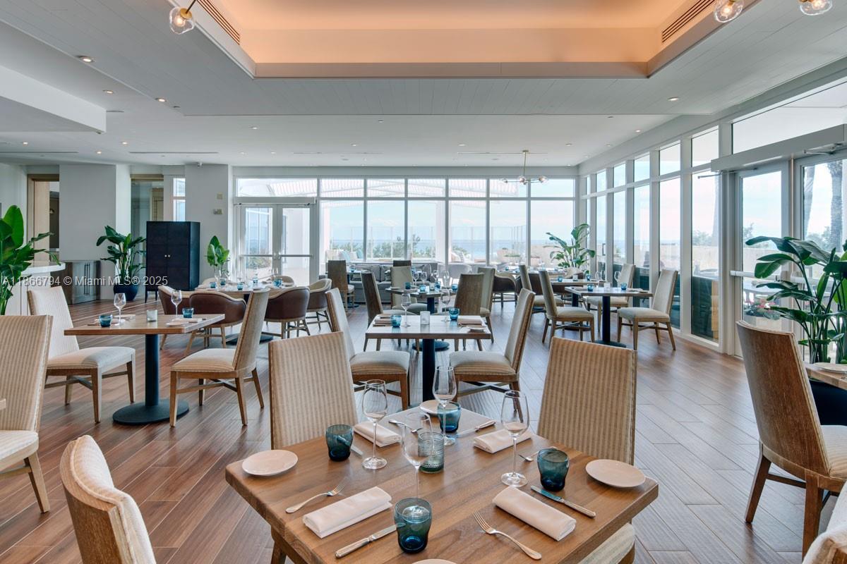 image Carillon Condominium22