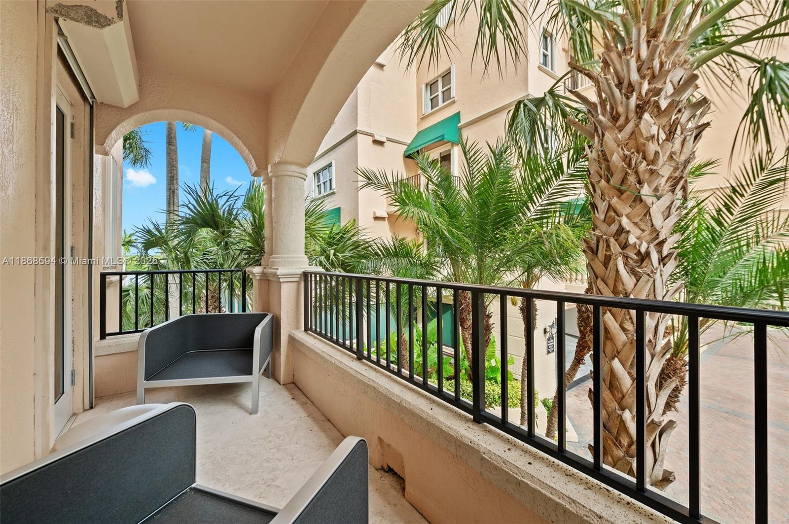 13633 Deering Bay Dr #225 Coral Gables, FL 33158