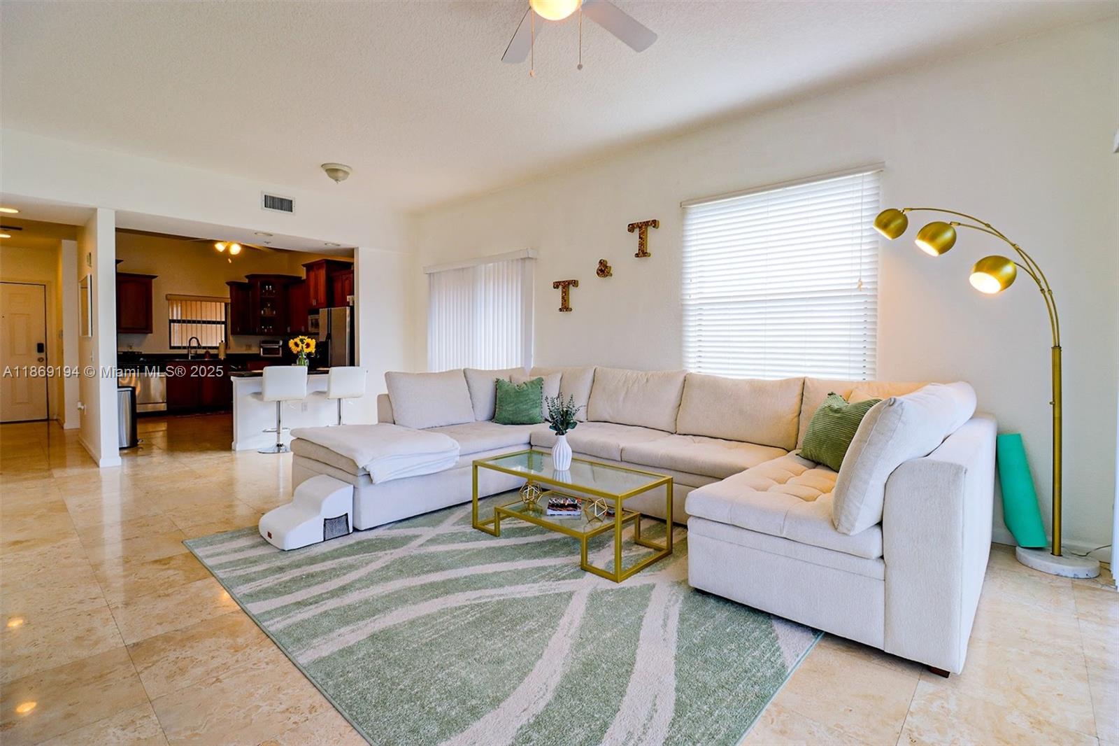 1650 Presidential Way #210