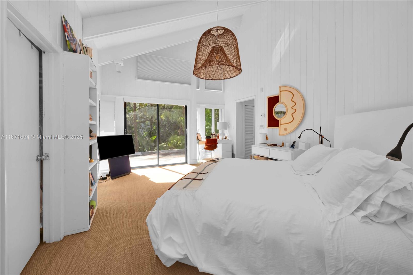 5600 Oakwood Ln Coral Gables, FL 33156