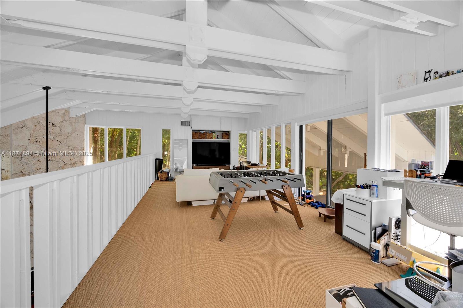 5600 Oakwood Ln Coral Gables, FL 33156