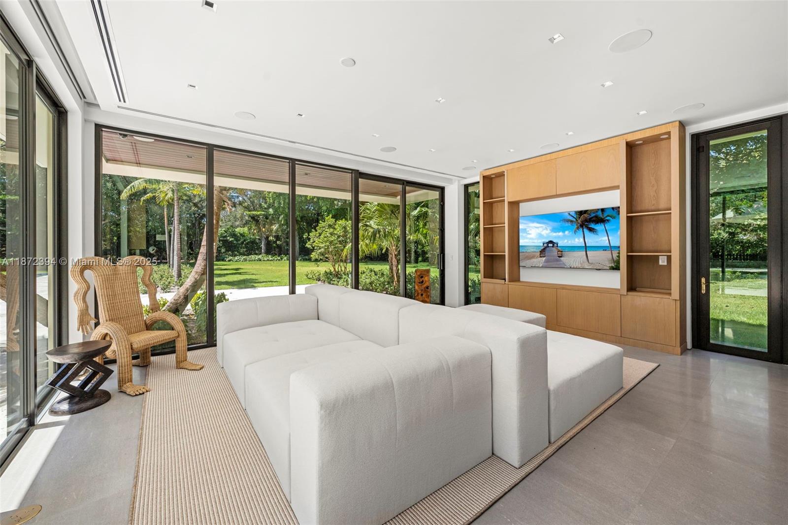 9440 Old Cutler Ln Coral Gables, FL 33156 9440 Old Cutler Ln Coral Gables, FL 33156