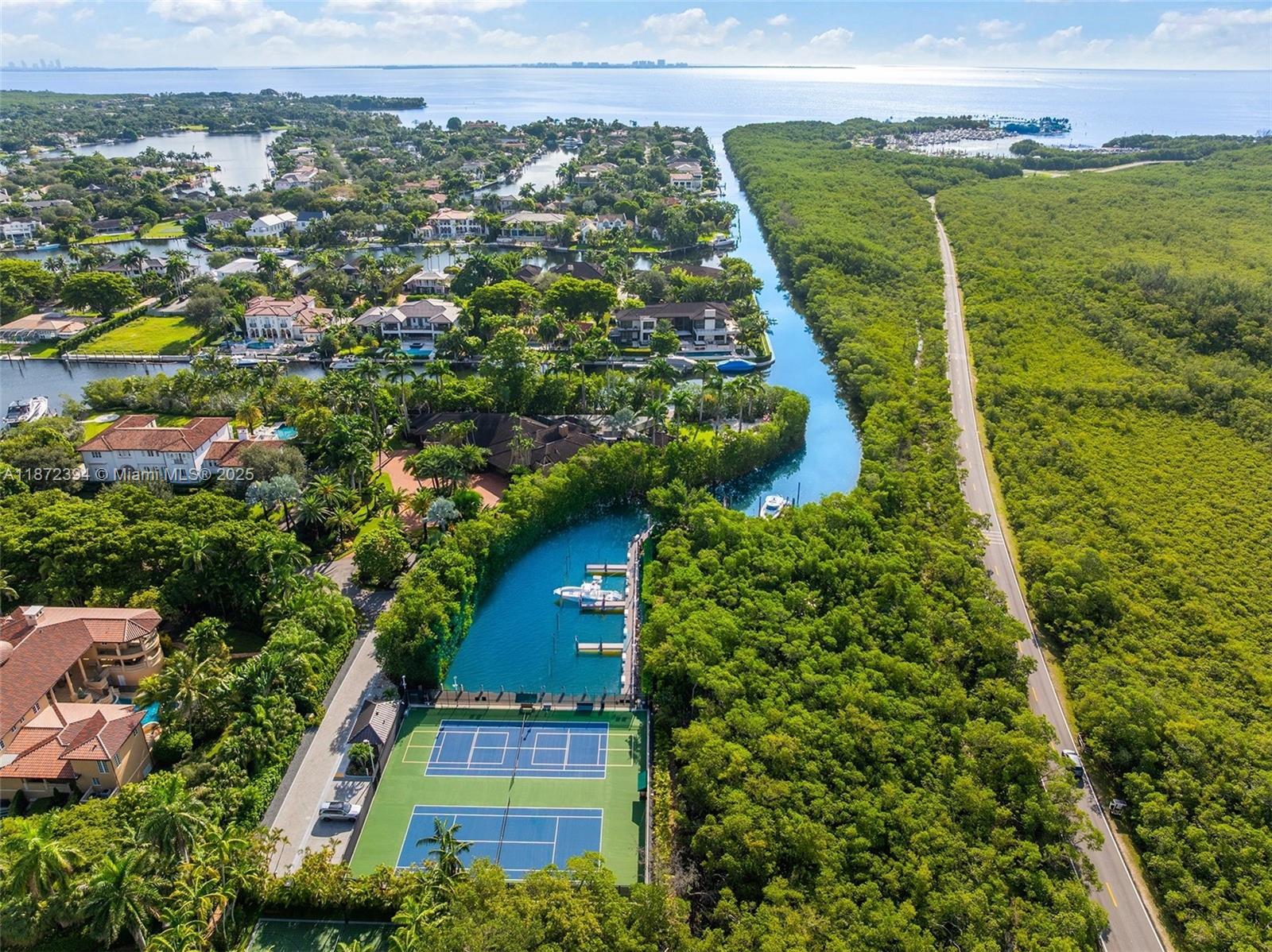 9440 Old Cutler Ln Coral Gables, FL 33156 9440 Old Cutler Ln Coral Gables, FL 33156