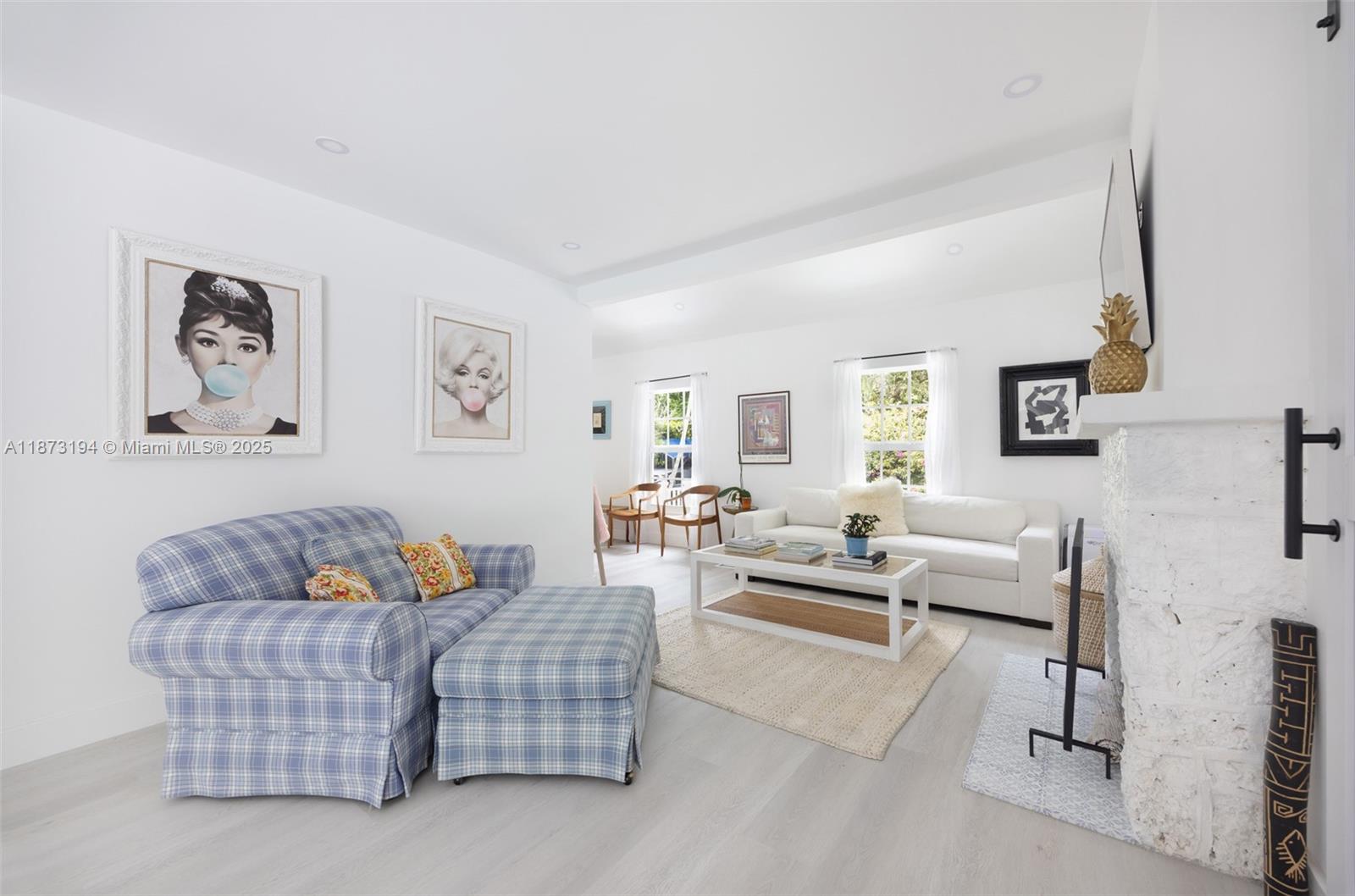 3951 Park Dr Coconut Grove, FL 33133