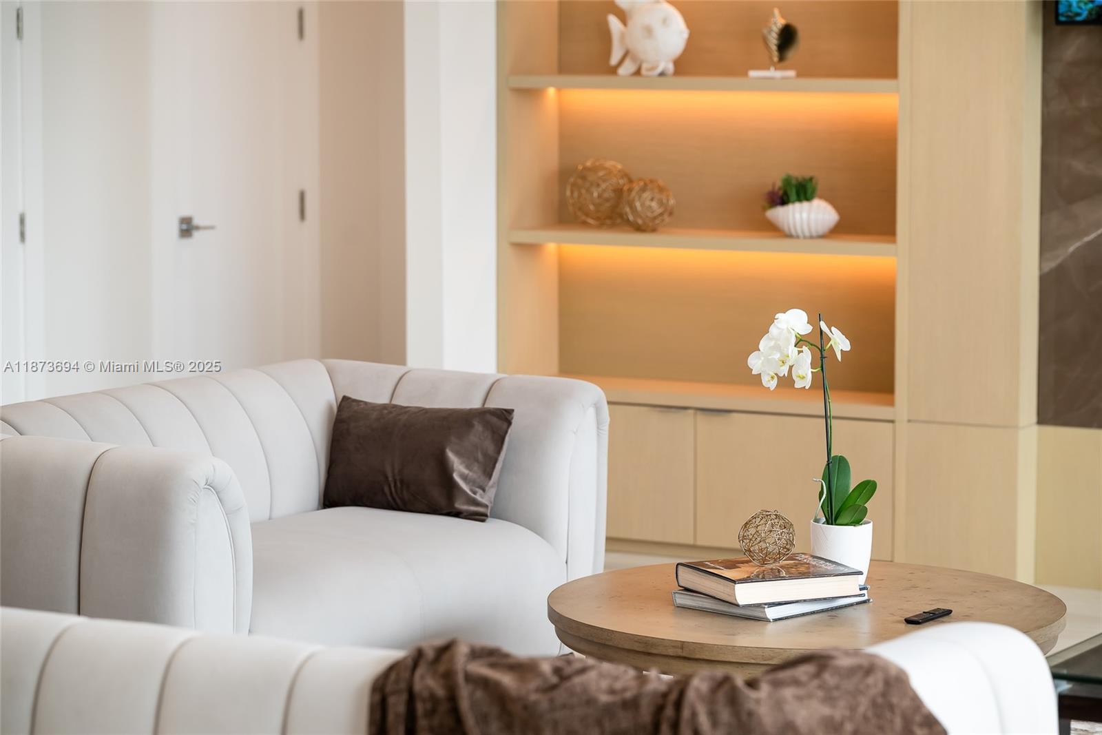 3740 NE 29th Ave Lighthouse Point, FL 33064