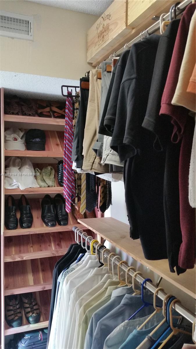 1801 Mainsail Cir #1801 Jupiter, FL 33477