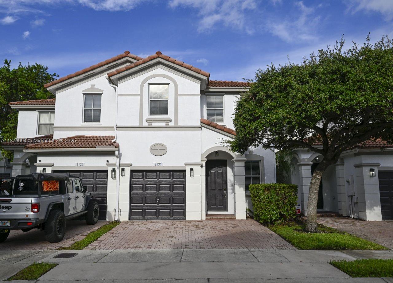 8134 NW 107th Path