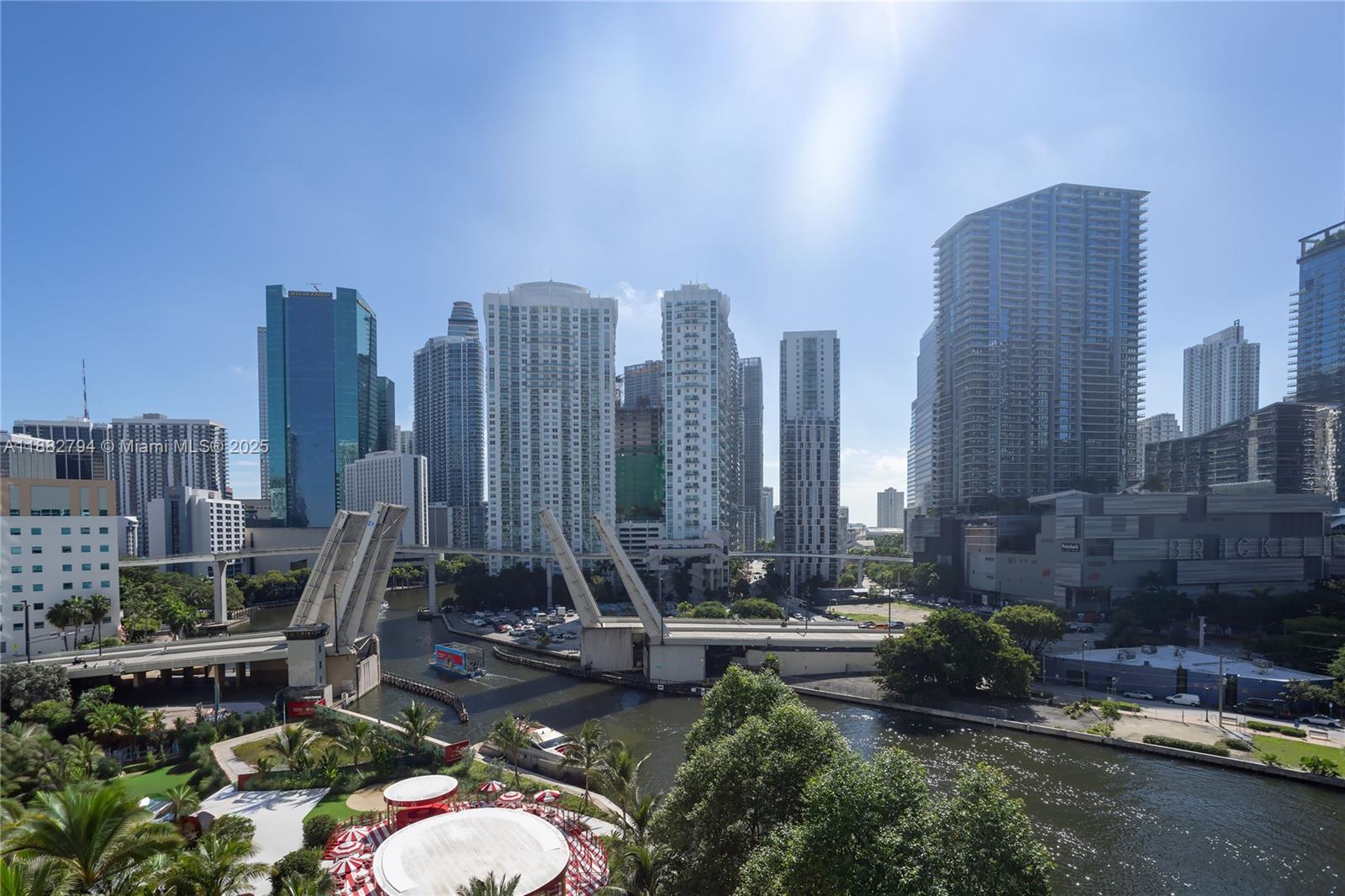 image Mint Condo23