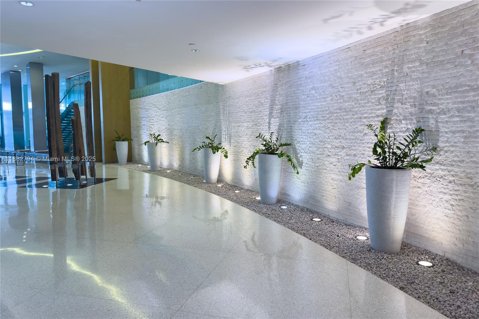 image Mint Condo26