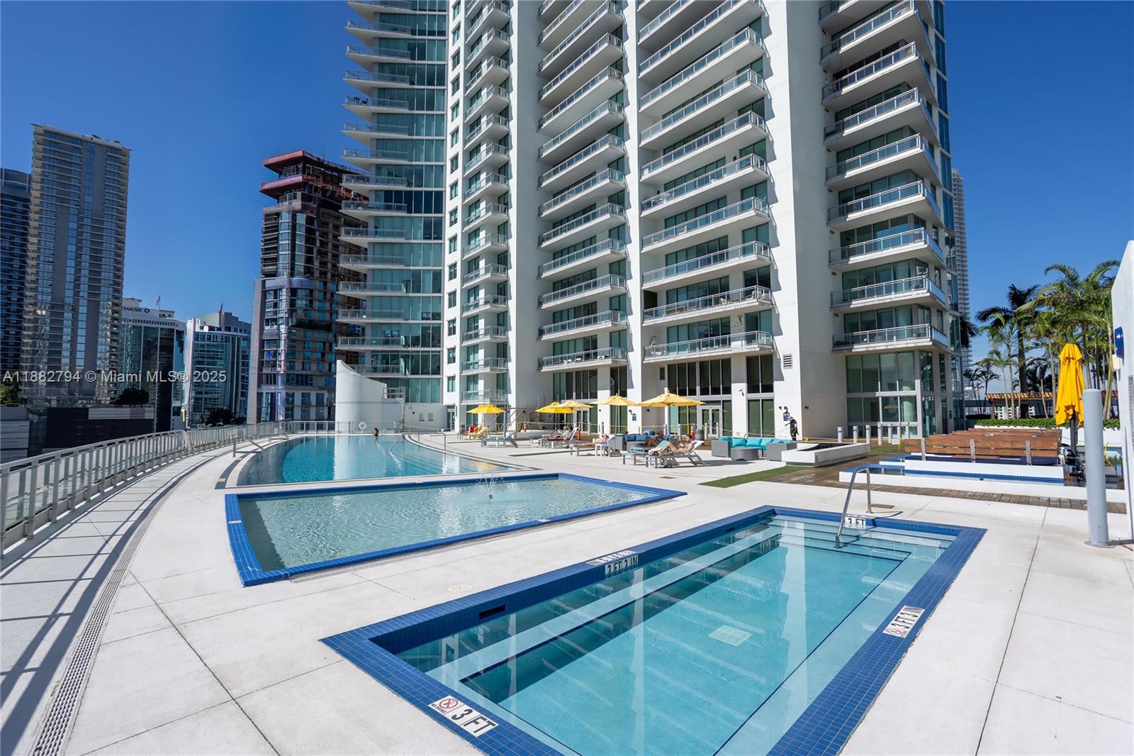 image Mint Condo32