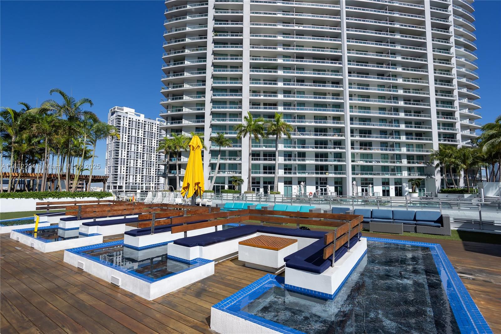 image Mint Condo33