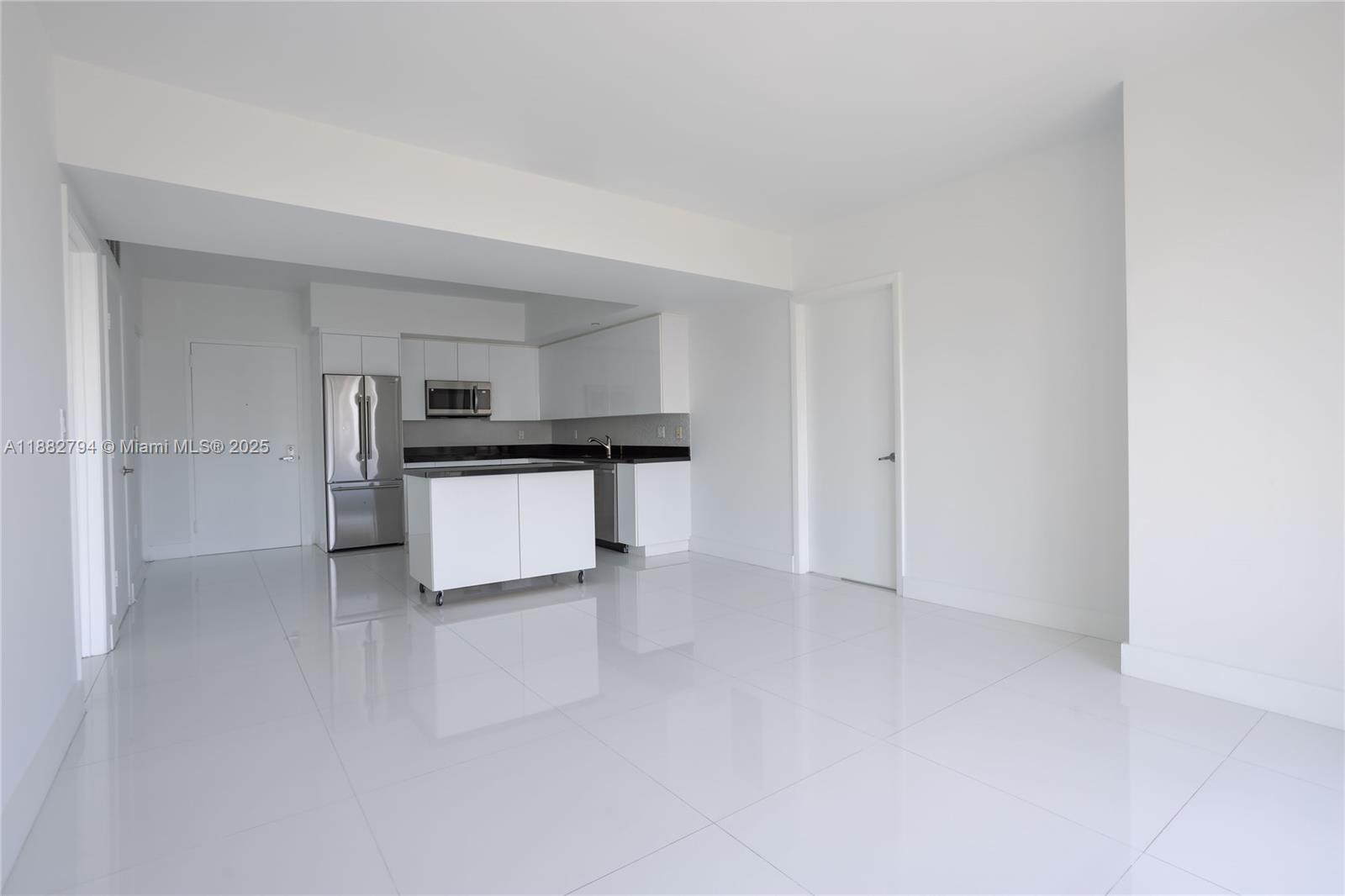 image Mint Condo3