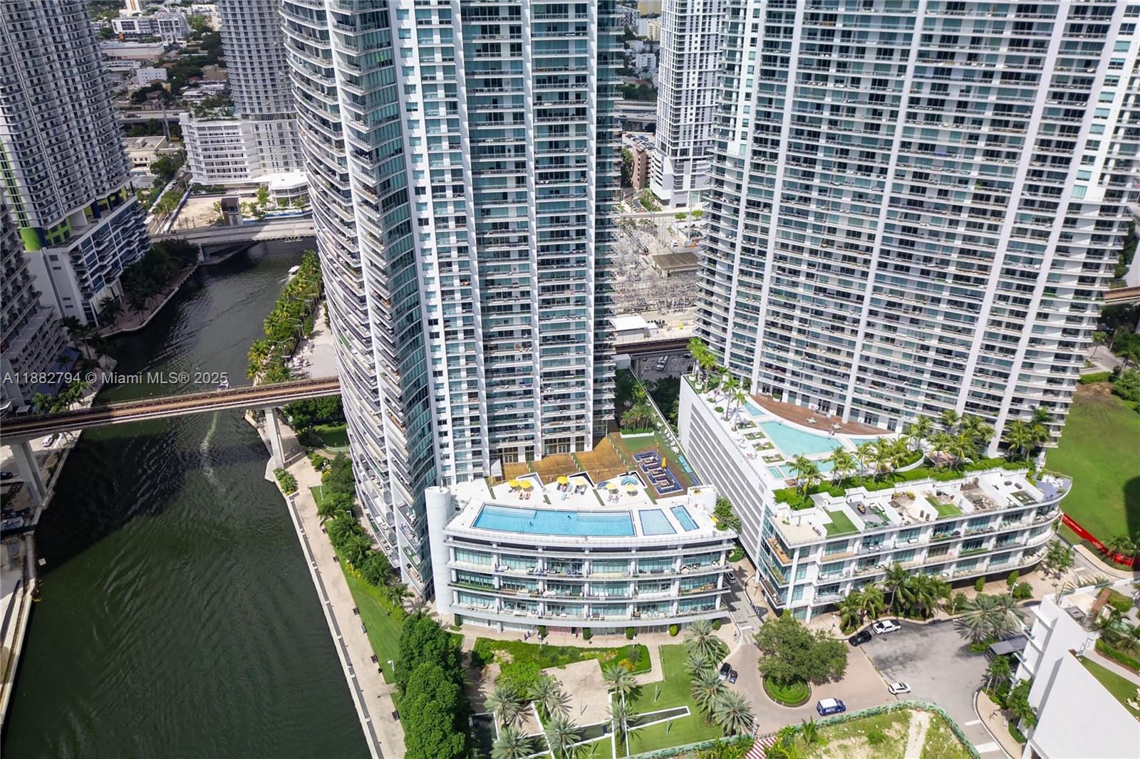 image Mint Condo51