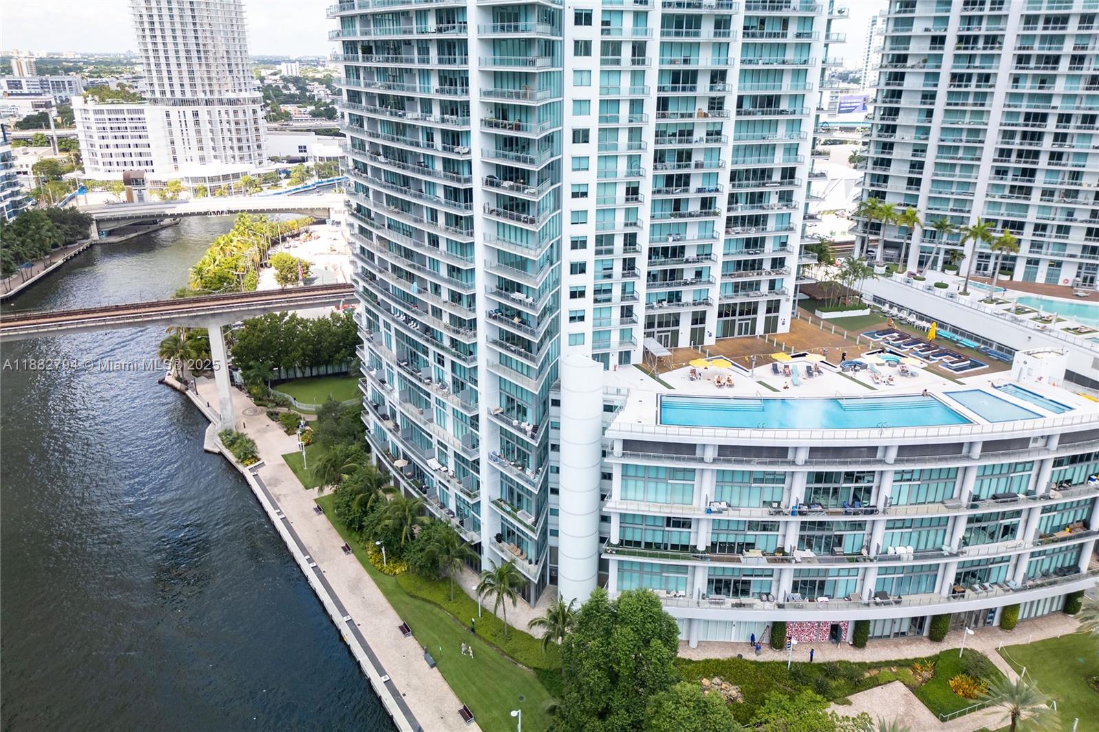 image Mint Condo55