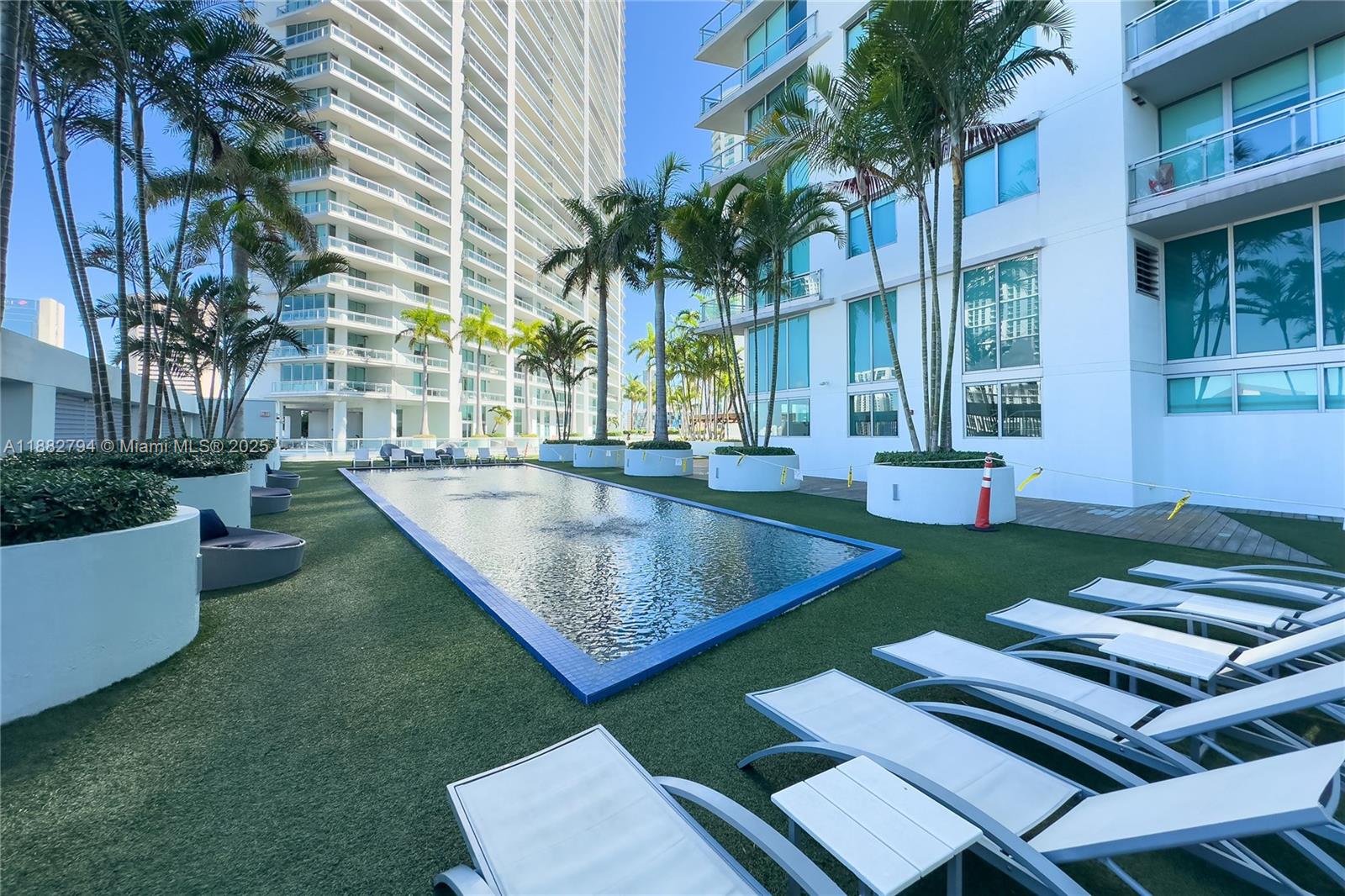 image Mint Condo66