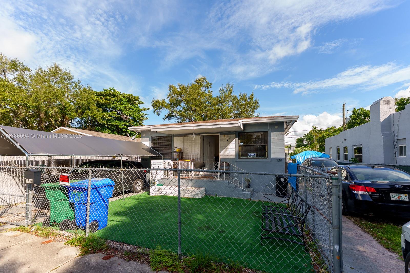 1737-1739 NW 47th Ter
