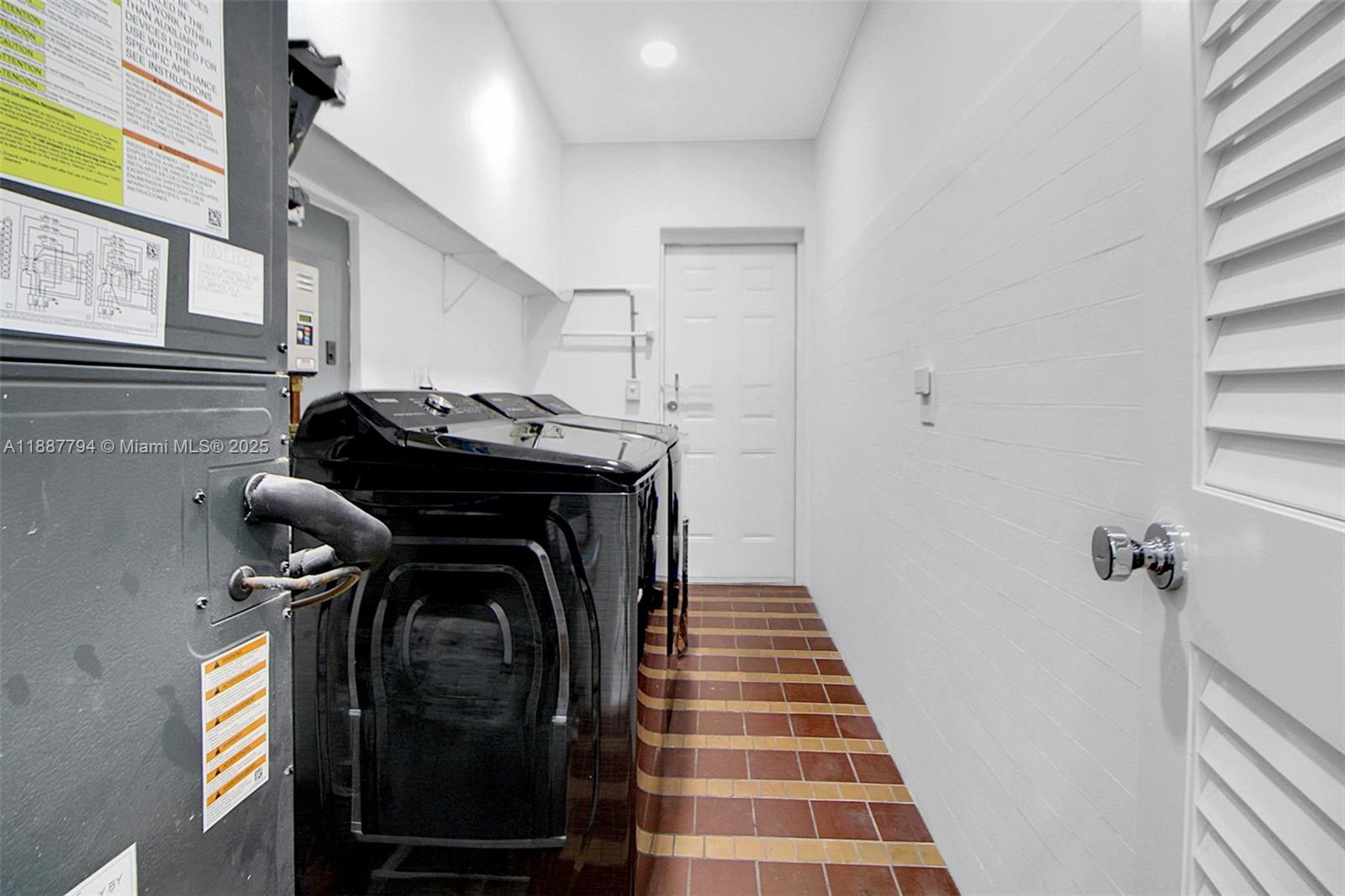 1110 Wallace St Coral Gables, FL 33134