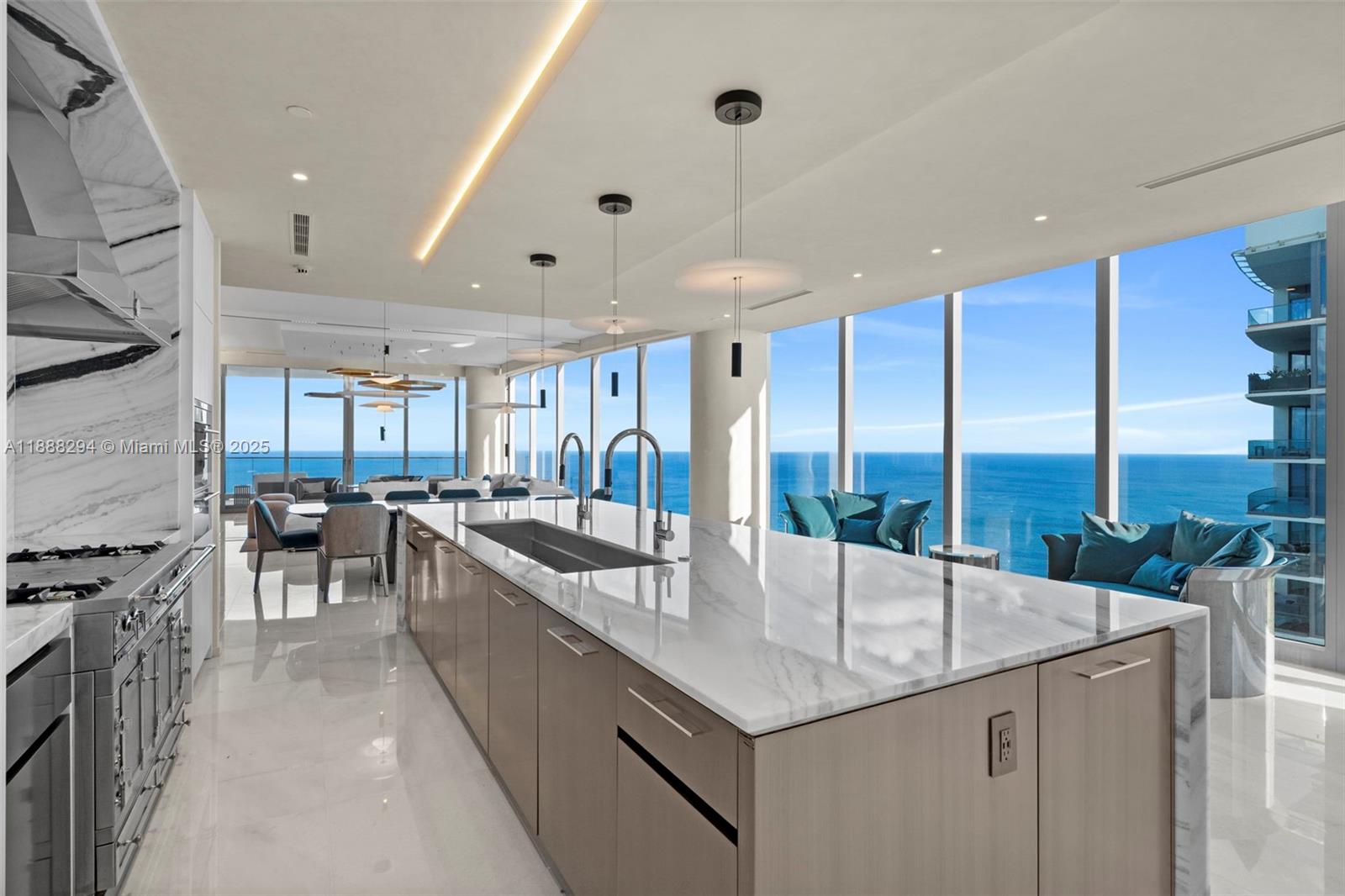 17975 Collins Ave #N-4601 Sunny Isles Beach, FL 33160