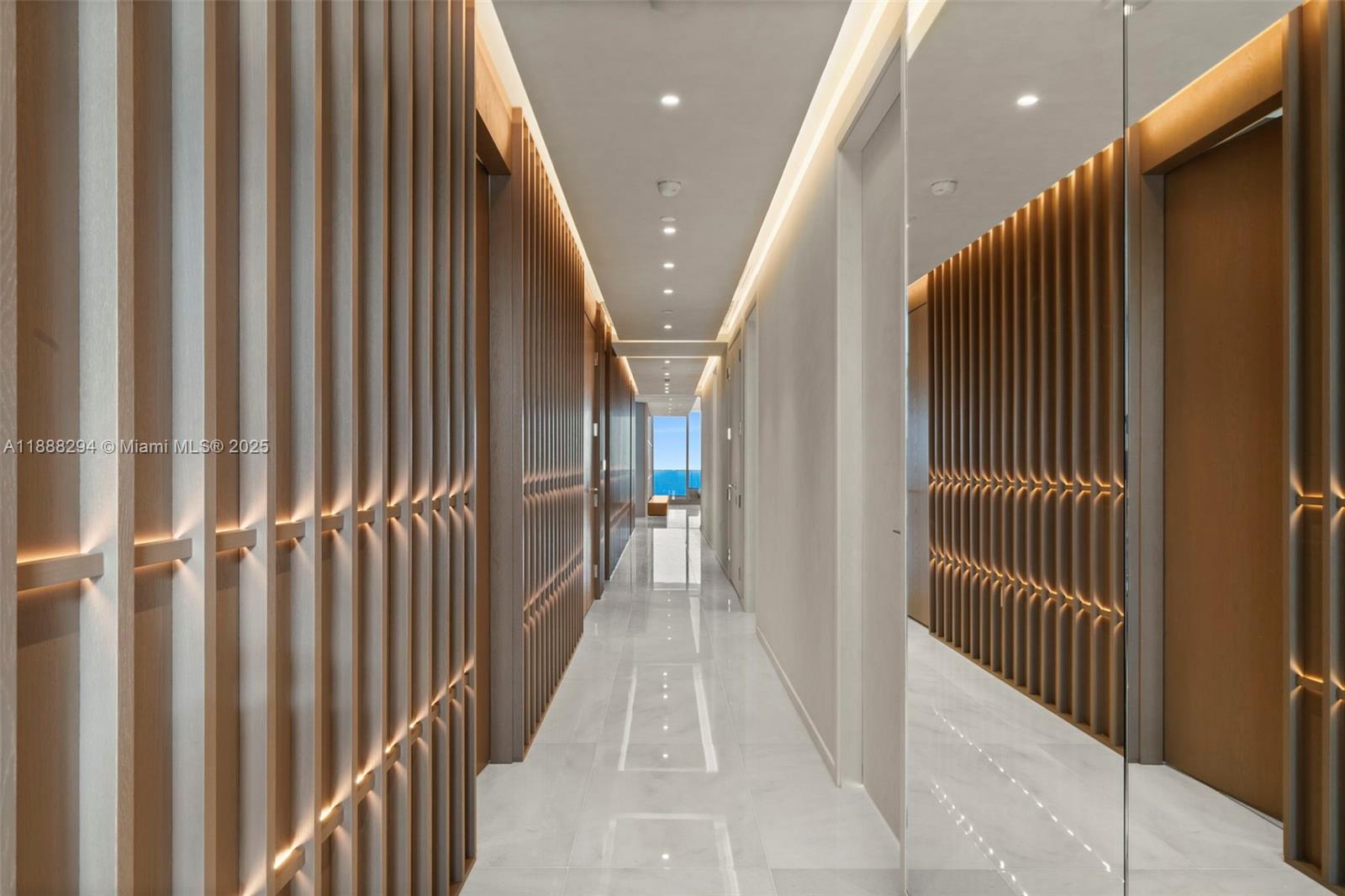 17975 Collins Ave #N-4601 Sunny Isles Beach, FL 33160