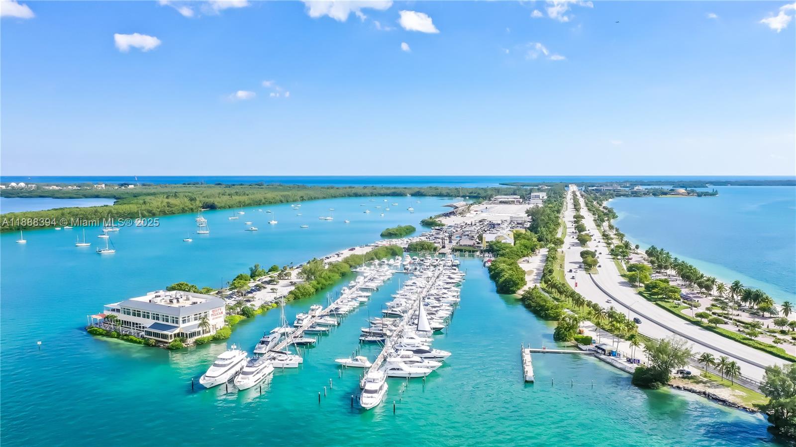 100 Hampton Ln Key Biscayne, FL 33149