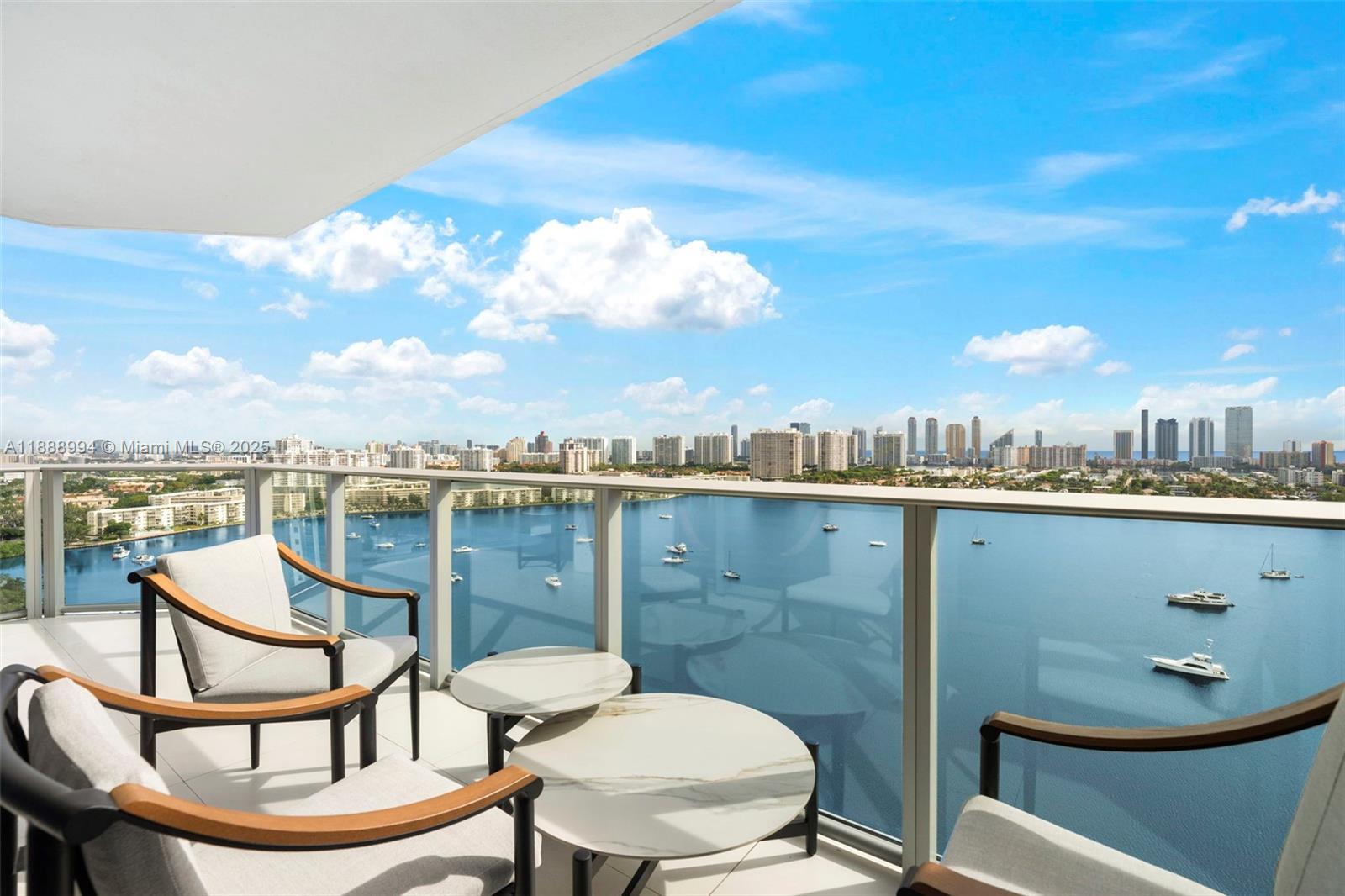 17111 Biscayne Blvd #2109 North Miami Beach, FL 33160