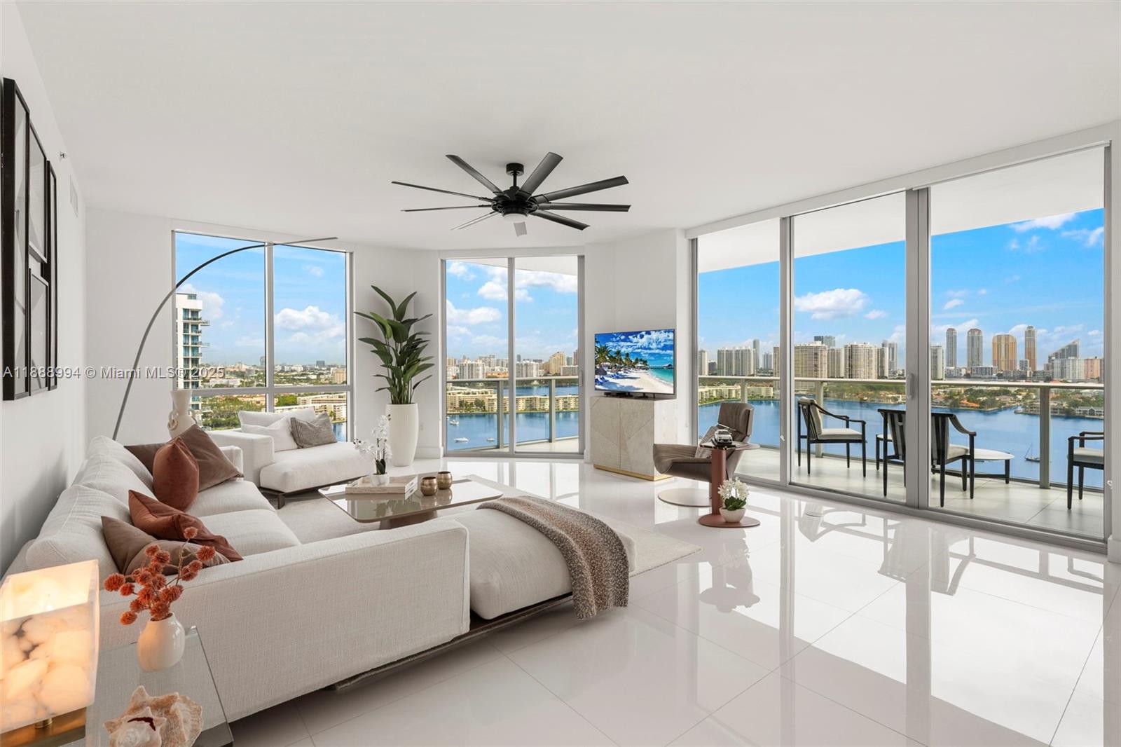 17111 Biscayne Blvd #2109 North Miami Beach, FL 33160