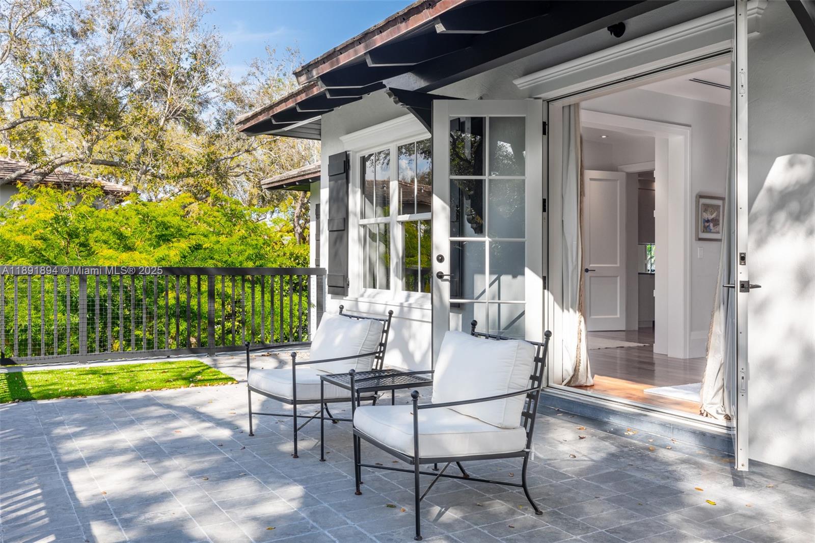 8150 SW 52nd Ave Miami, FL 33143 8150 SW 52nd Ave Miami, FL 33143