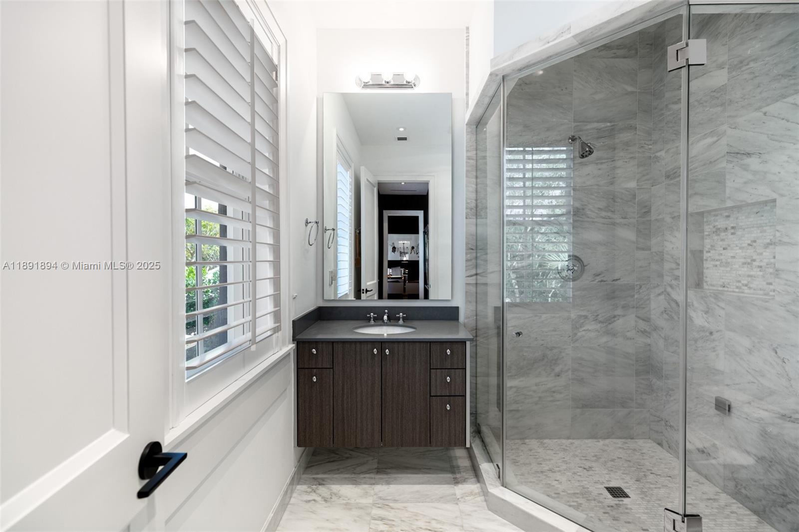8150 SW 52nd Ave Miami, FL 33143 8150 SW 52nd Ave Miami, FL 33143