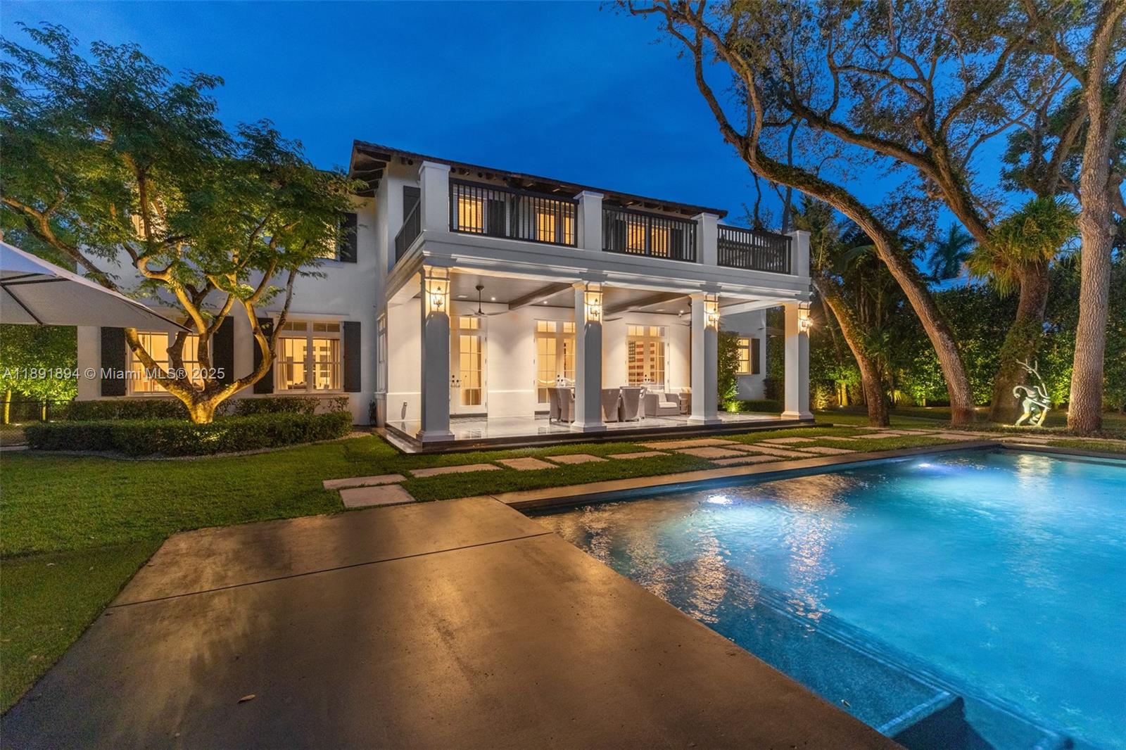 8150 SW 52nd Ave Miami, FL 33143 8150 SW 52nd Ave Miami, FL 33143