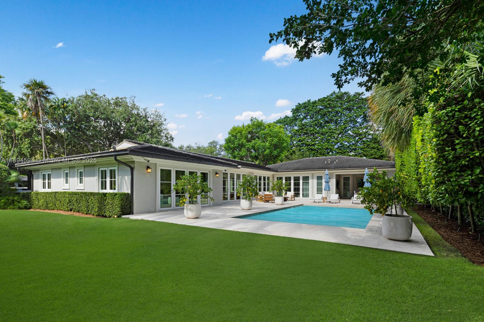 4301 Gate Ln Miami, FL 33137 4301 Gate Ln Miami, FL 33137