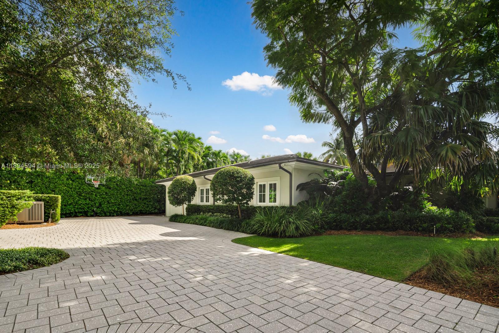 4301 Gate Ln Miami, FL 33137 4301 Gate Ln Miami, FL 33137