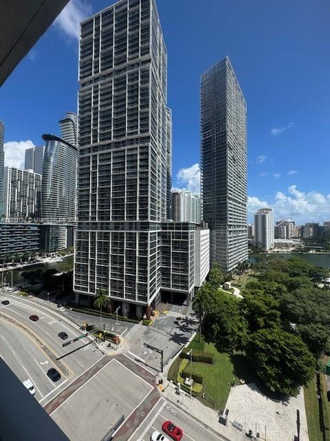 image 500 Brickell40