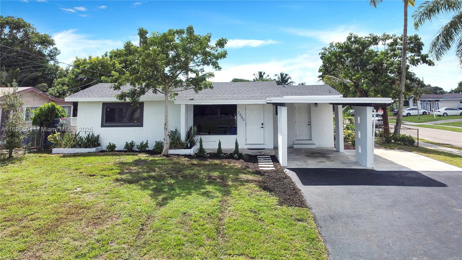 2880 SW 2nd St