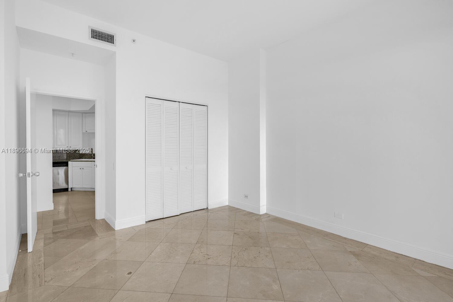 888 Brickell Key Dr #2607 Miami, FL 33131