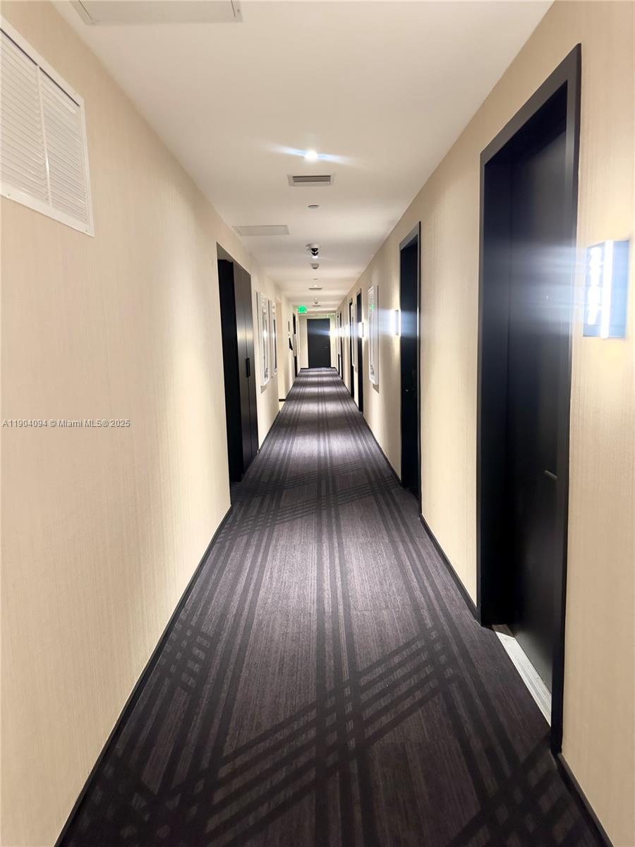 398 NE 5th St #2114 Miami, FL 33132