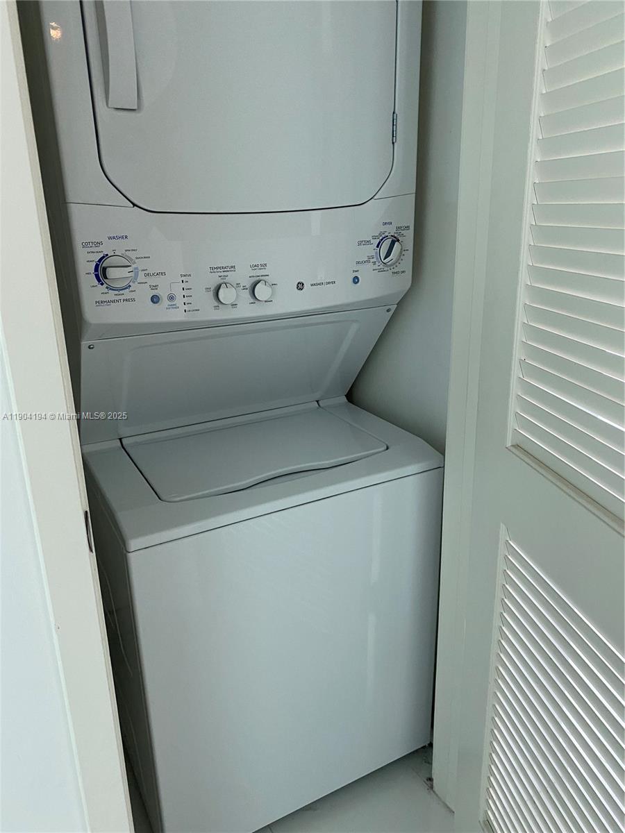 image The Axis On Brickell12