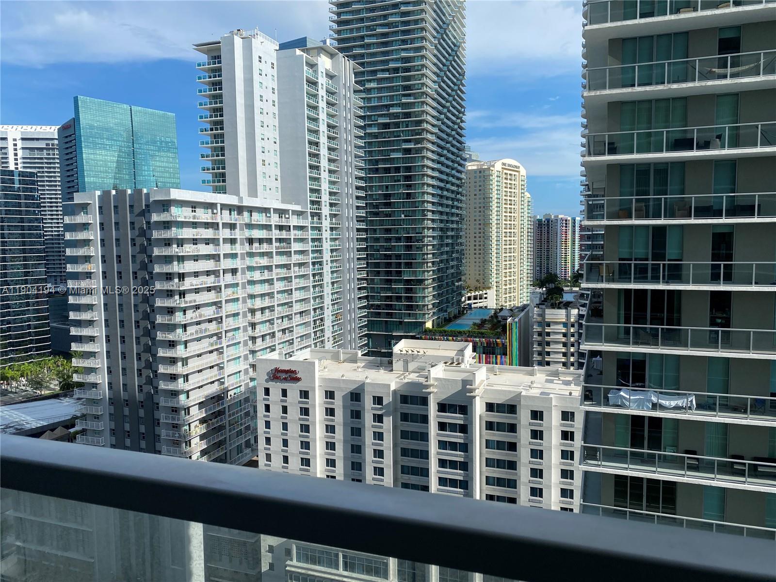 image The Axis On Brickell2