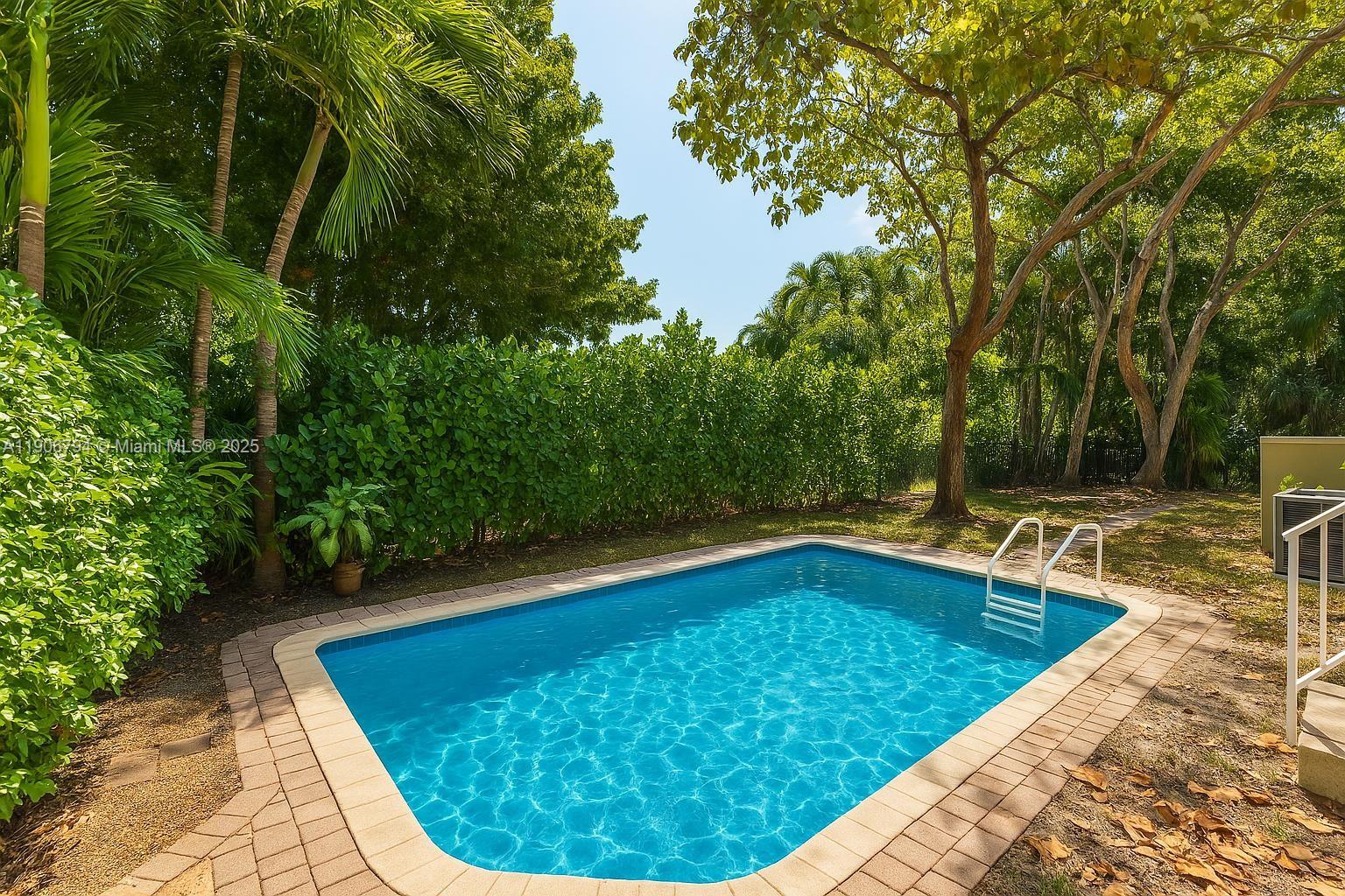 9457 Carlyle Ave Surfside, FL 33154